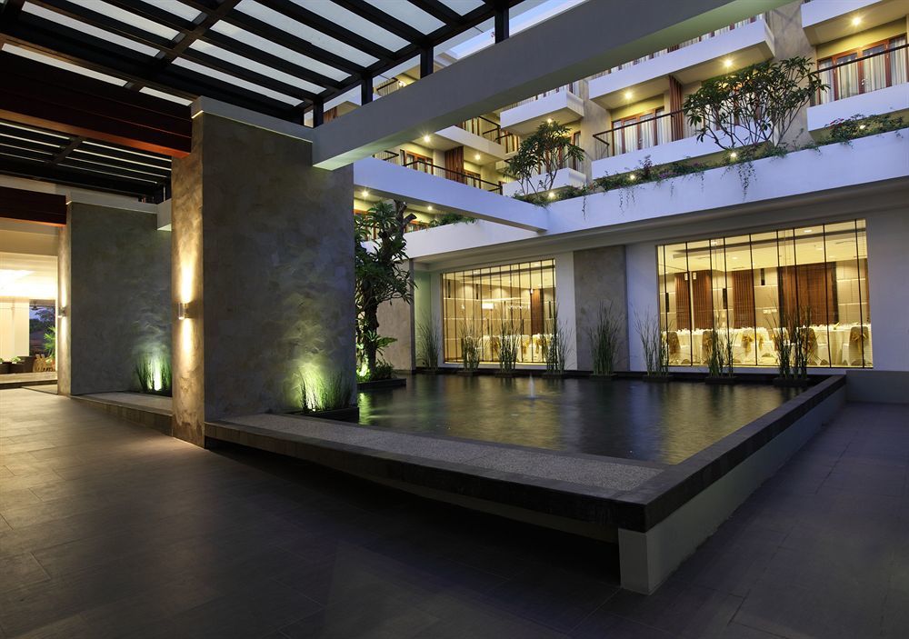 โรงแรมซานติกาซิลิกิตา นูซาดูอา ภายนอก รูปภาพ